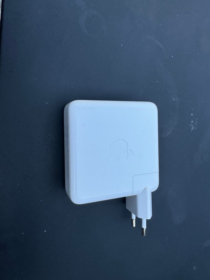 Apple 96 W usb-c strömadapter