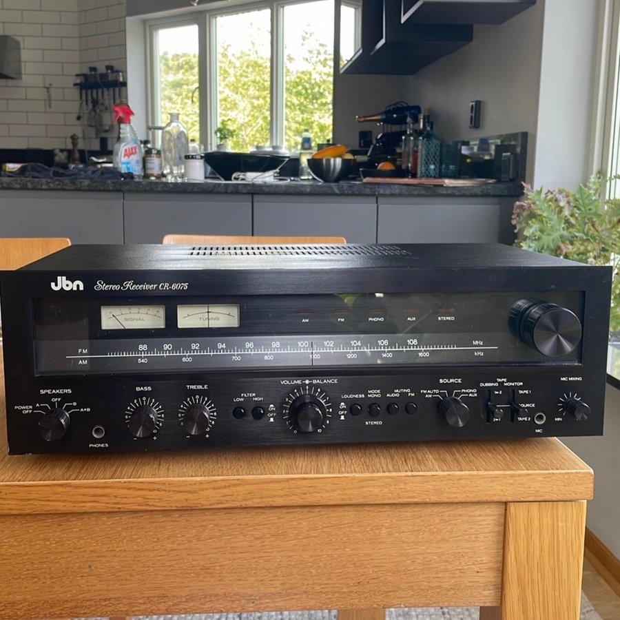 JBN Stereo Reciever CR-6075