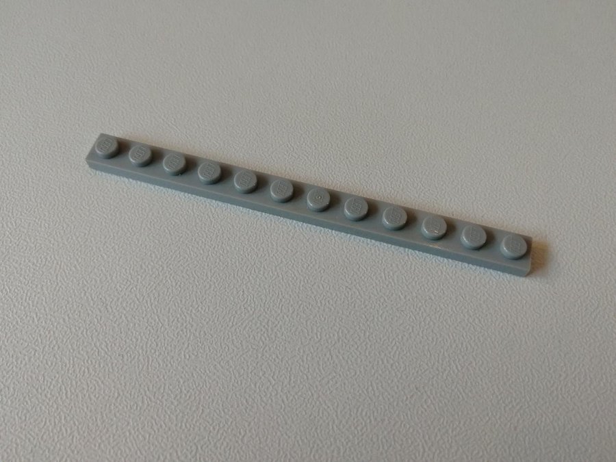 Lego - plate - platt - bas - 1x12 - part 60479 - ljusgrå (bluish)