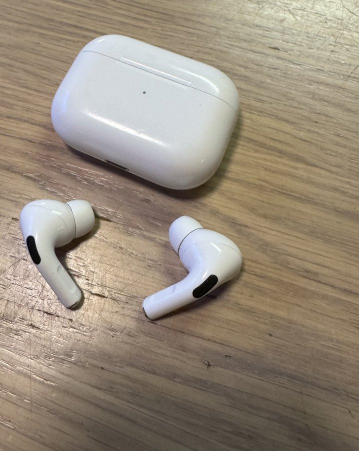 Apple AirPods Pro Gen 1 [höger lur defekt]