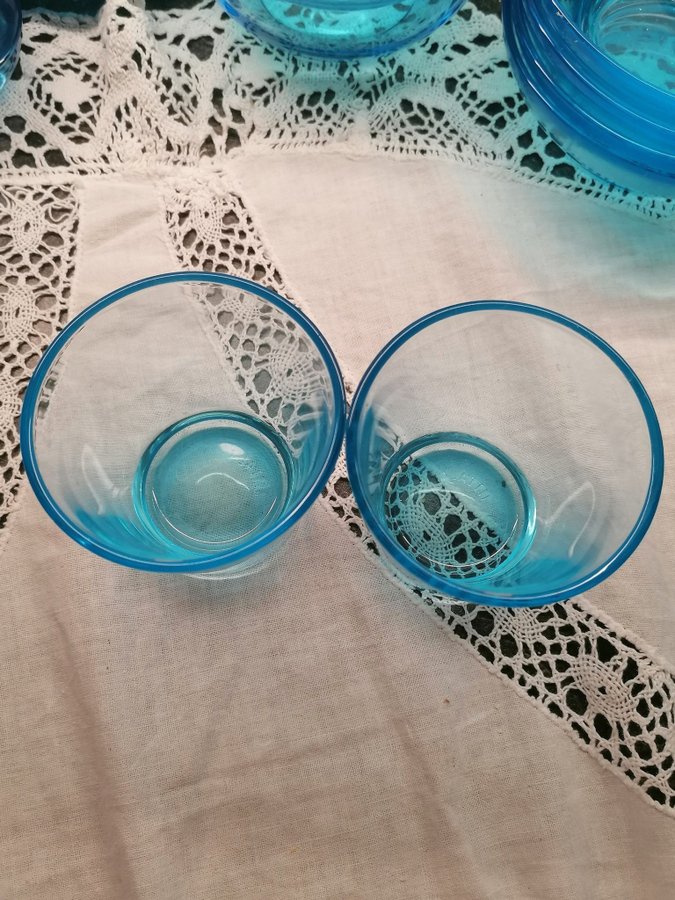 2 IITALA AQUA LÅGA GLAS MED ETIKETT