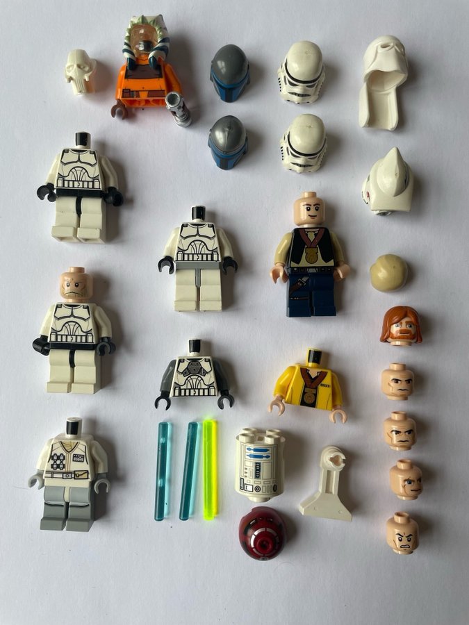 Inkompletta LEGO starwars delar och figurer.