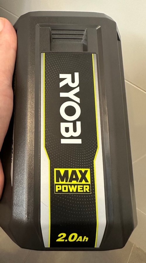 Ryobi Max Power 36 V batteri 2 Ah RY36B20B plus laddare