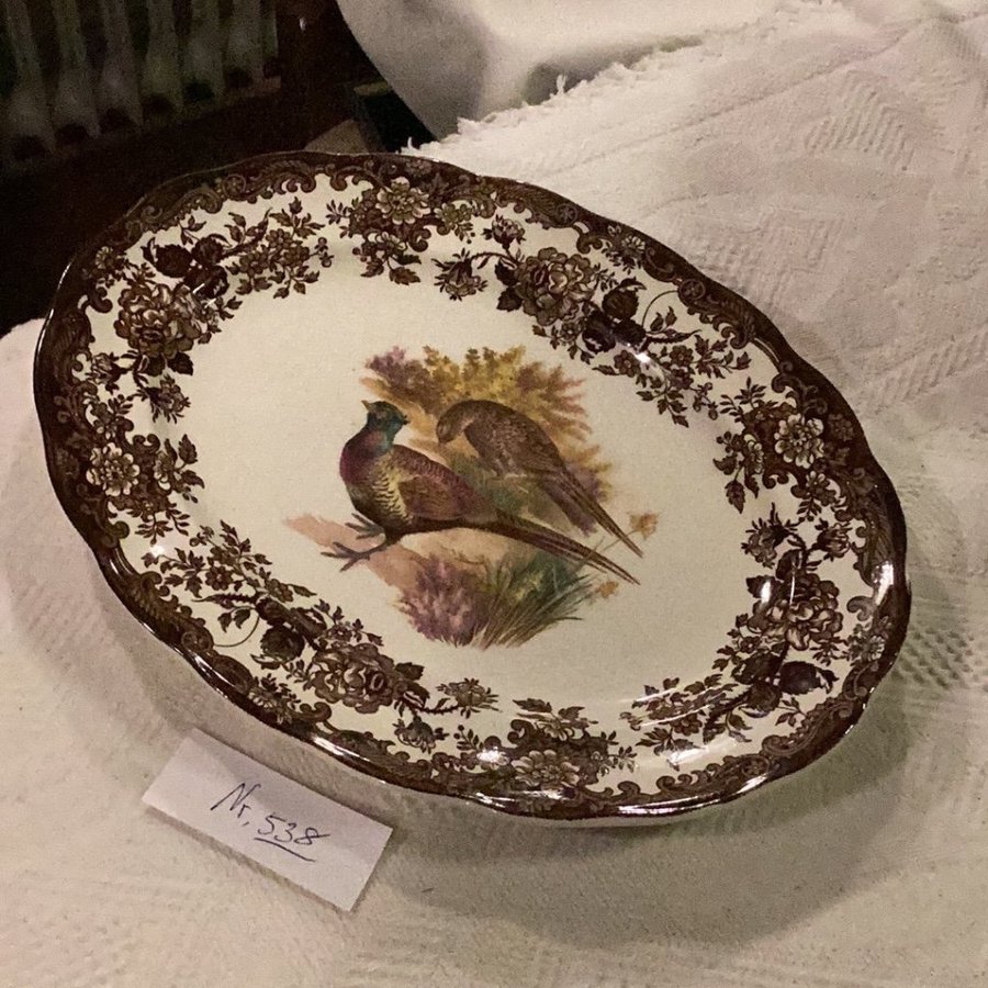 Ett fat The Royal Worcester Group Palissy England