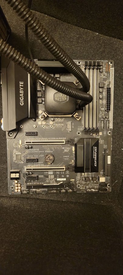 Gigabyte Z270X-Ultra Gaming 1151 Socket Med Allt Fungerar