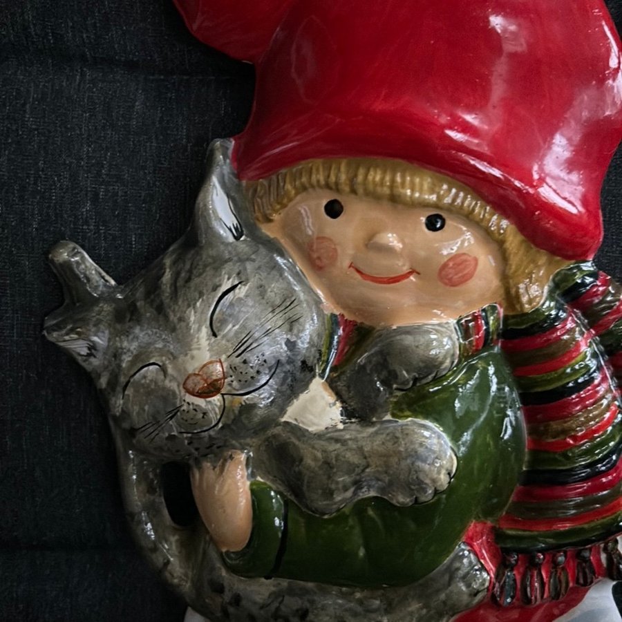 Jul tomte flicka med katt Väggtavla 38 cm