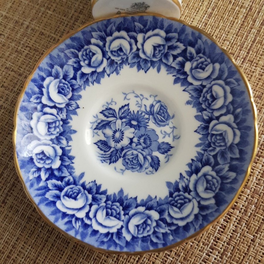 Paragon Fine Bone China England Regd.Vintage Kopp  Fat från 1957-1972.