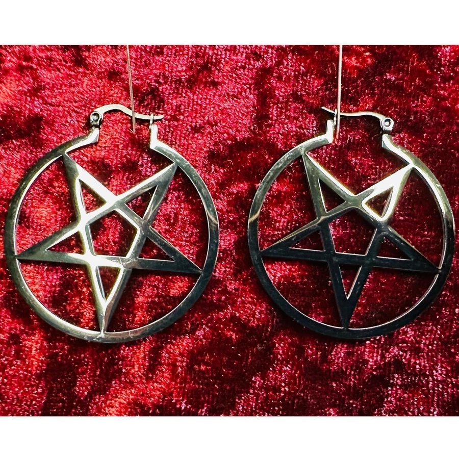 Nya svarta örhängen m pentagram Ockult Wicca Metal Goth Satanic Punk