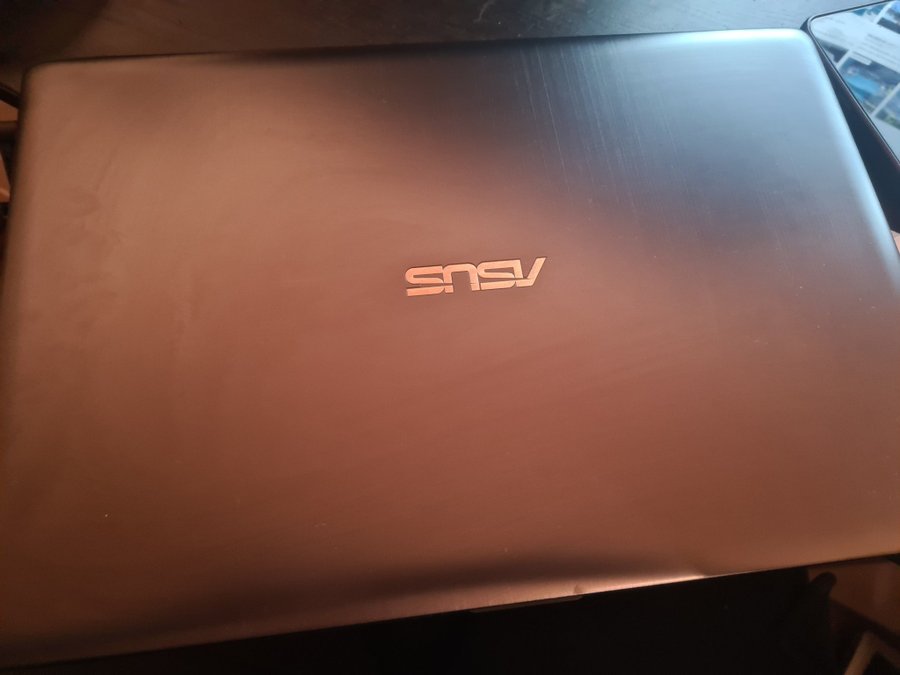 ASUS Laptop