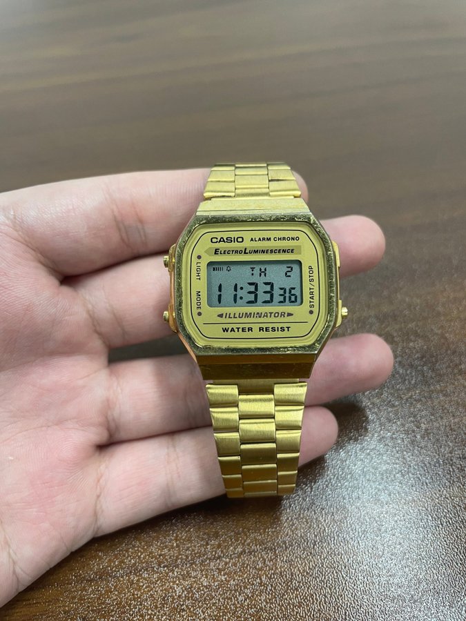 Casio Vintage A168WG-9WDF Illuminator Unisex Gold Digital Alarm Watch