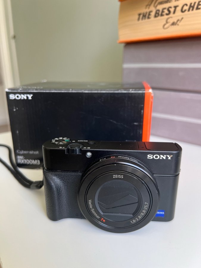 Sony Cyber-shot RX100 III