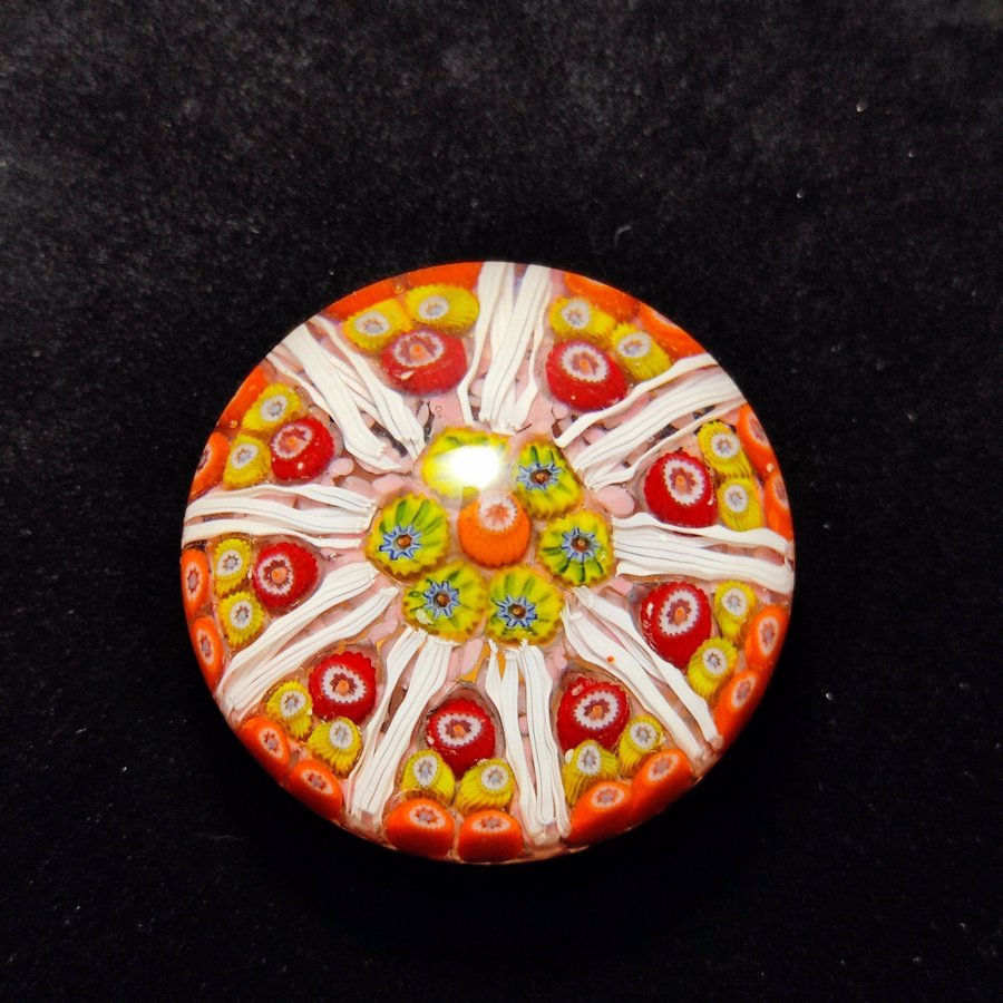 Brevpress - Strathearn P8 (9 spoke millefiori paperweight)