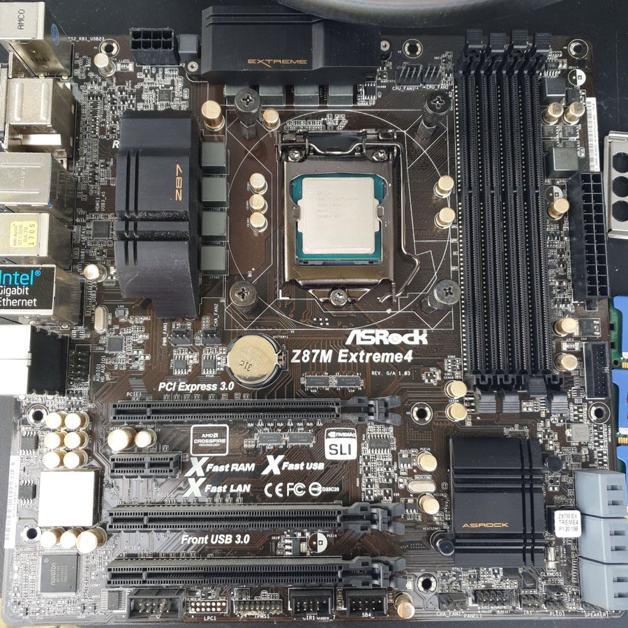 ASRock Z87M Extreme4 Moderkort Intel Core i5-4670K Processor 16GB DDR3 RAM