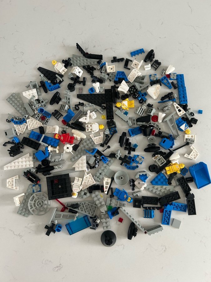 Lego rymd space classic vintage retro tillbehör gubbar