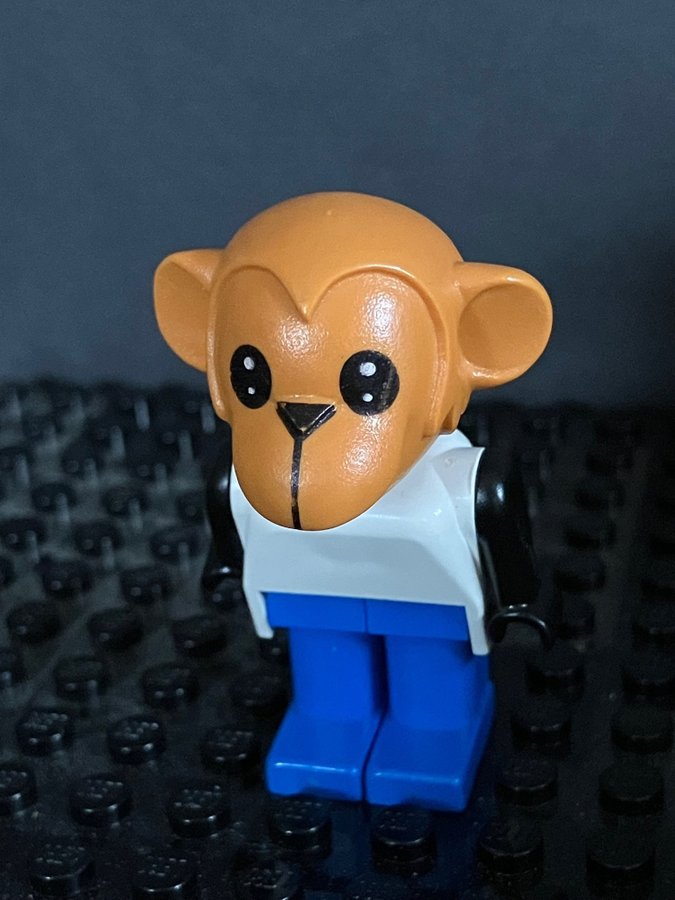 LEGO Mike Monkey Fabuland Figure