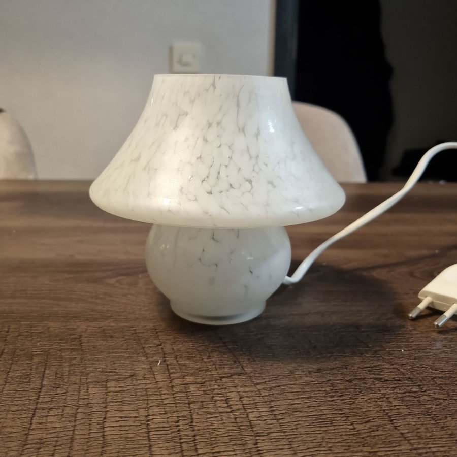 Fin Svamplampa i Glas / Bordslampa