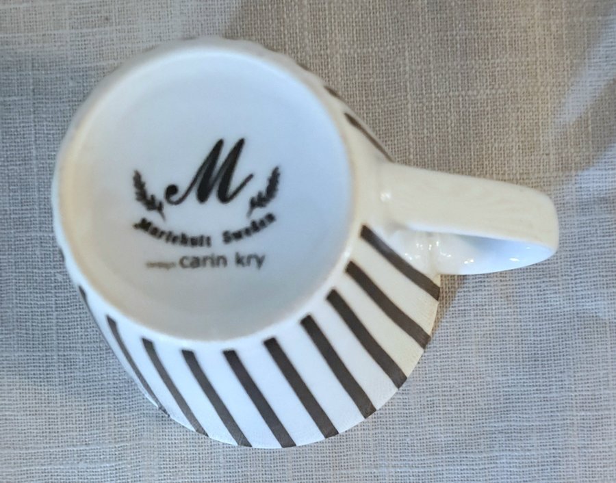 Mariehult Sweden - Carin Kry - en kaffemugg i Zebra mönster