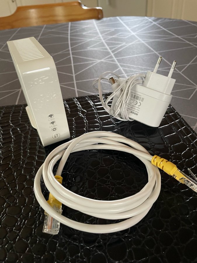 WIFI EXTENDER AIR 4930