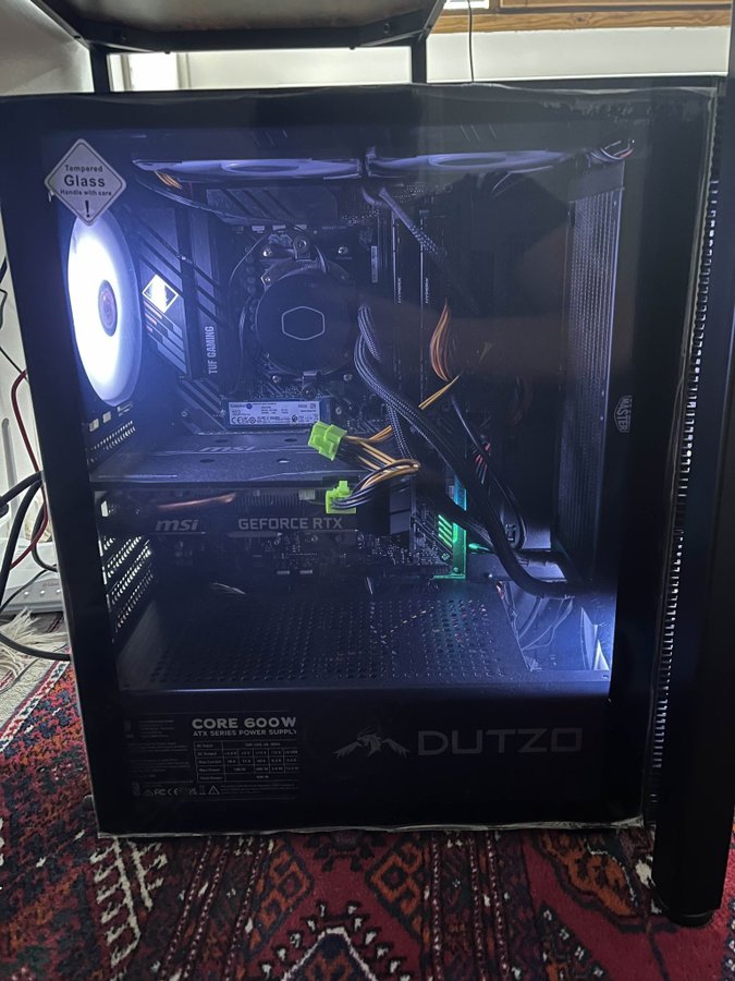 Gamingdator med RTX 2060 AMD Ryzen 5 5600X och 500GB ssd