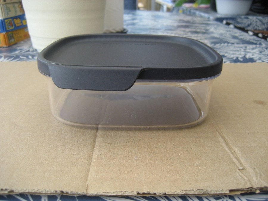 Tupperware - Ultra Clear (Kvadratisk) 825ml **Ny**