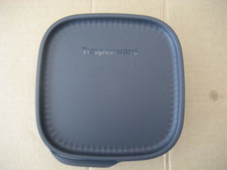 Tupperware - Ultra Clear (Kvadratisk) 825ml **Ny**