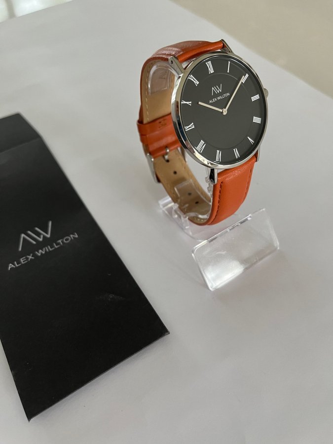 ALEX WILLTON WATCH Ipswich 40 mm Silver med ljusbrunt läderband