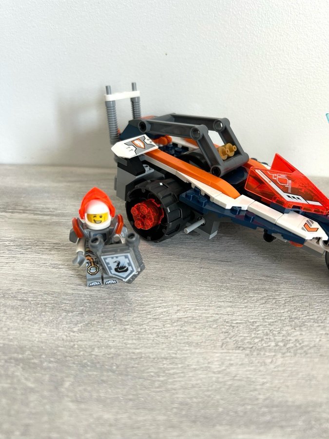 Lego Nexo Knights 70348 Lances dubbeltornerare