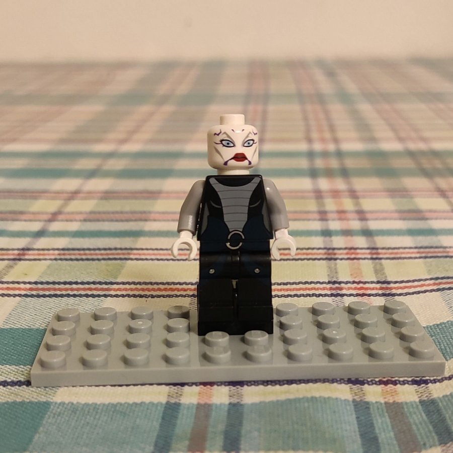 LEGO Star Wars Asajj Ventress