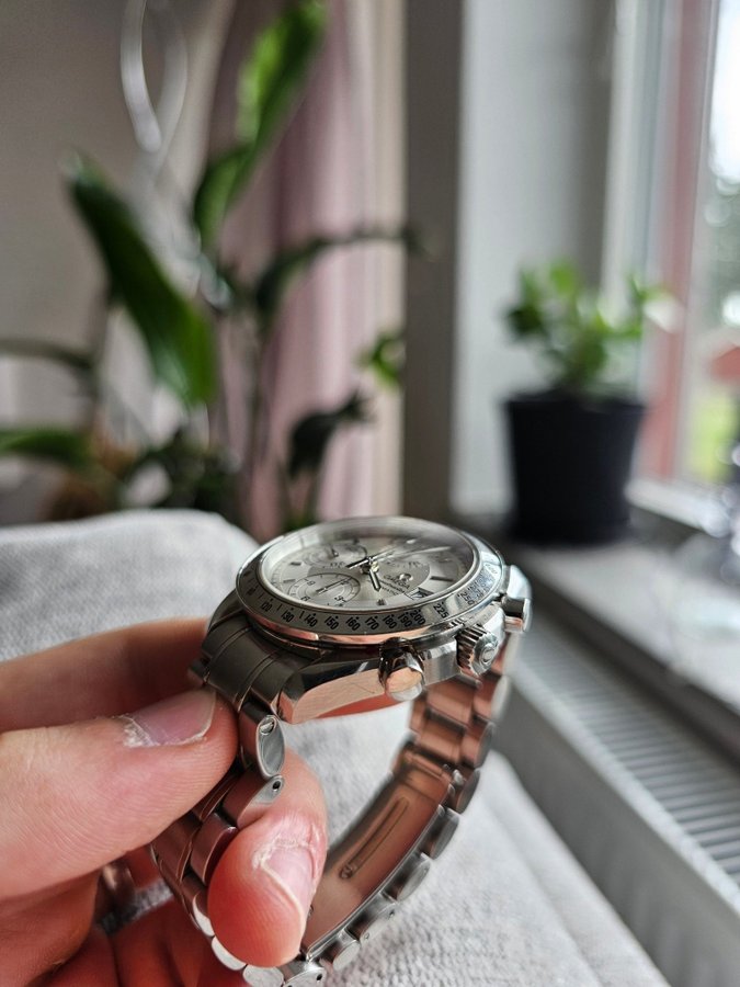 Omega Speedmaster med box i mycket bra skick