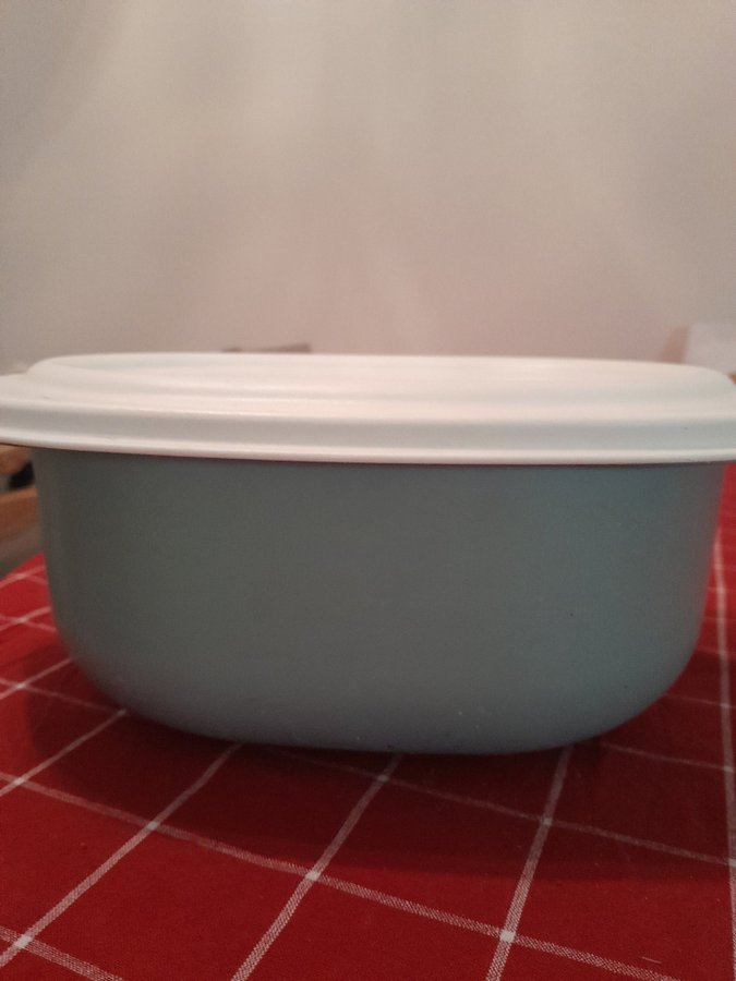 Tupperware skinklåda med dubbla lock