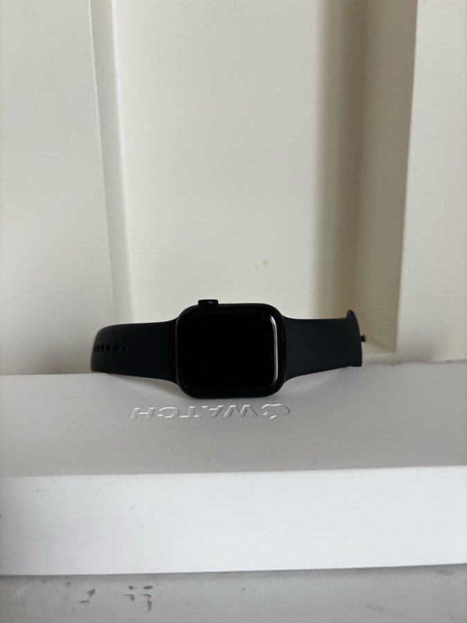 Apple Watch Series 9 GPS 4G 41mm midnatt