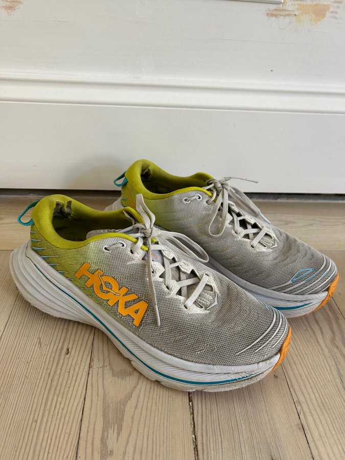 HOKA BONDI X LÖPARSKOR CARBON