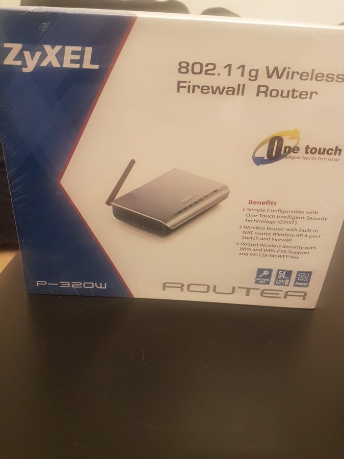 Zyxel P-320W 802.11g Trådlös Brandväggsrouter