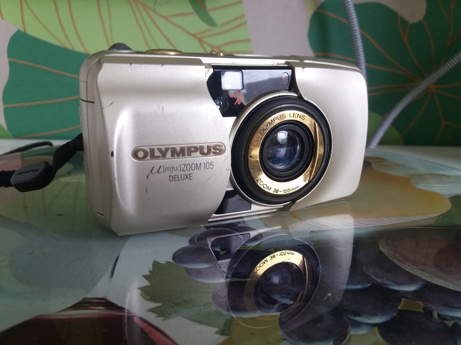 Filmkamera Olympus mju Zoom 105 DELUXE.