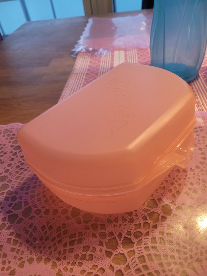 Tupperware matlåda