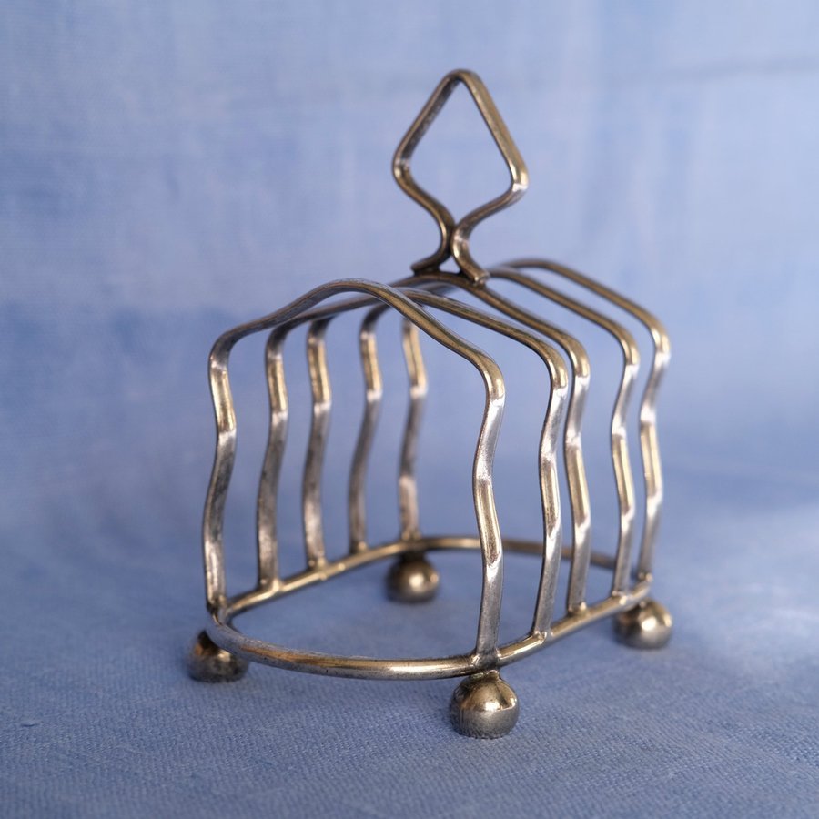 Gammalt fint vintage toast rack brödställ Falstaff England nysilver 50-tal