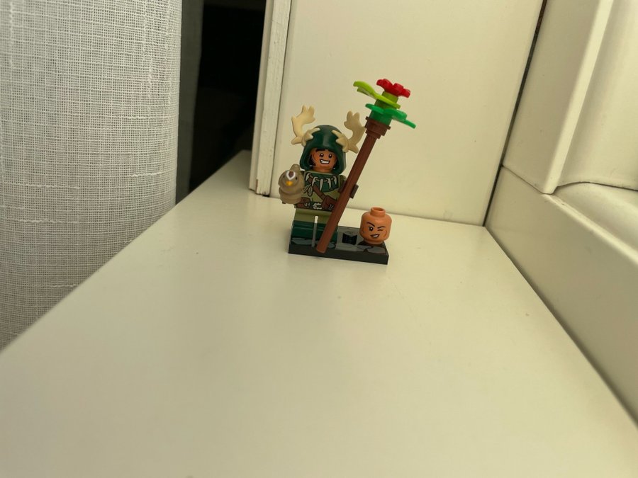 Lego Minifigur - Jaktman med Fågelsällskap