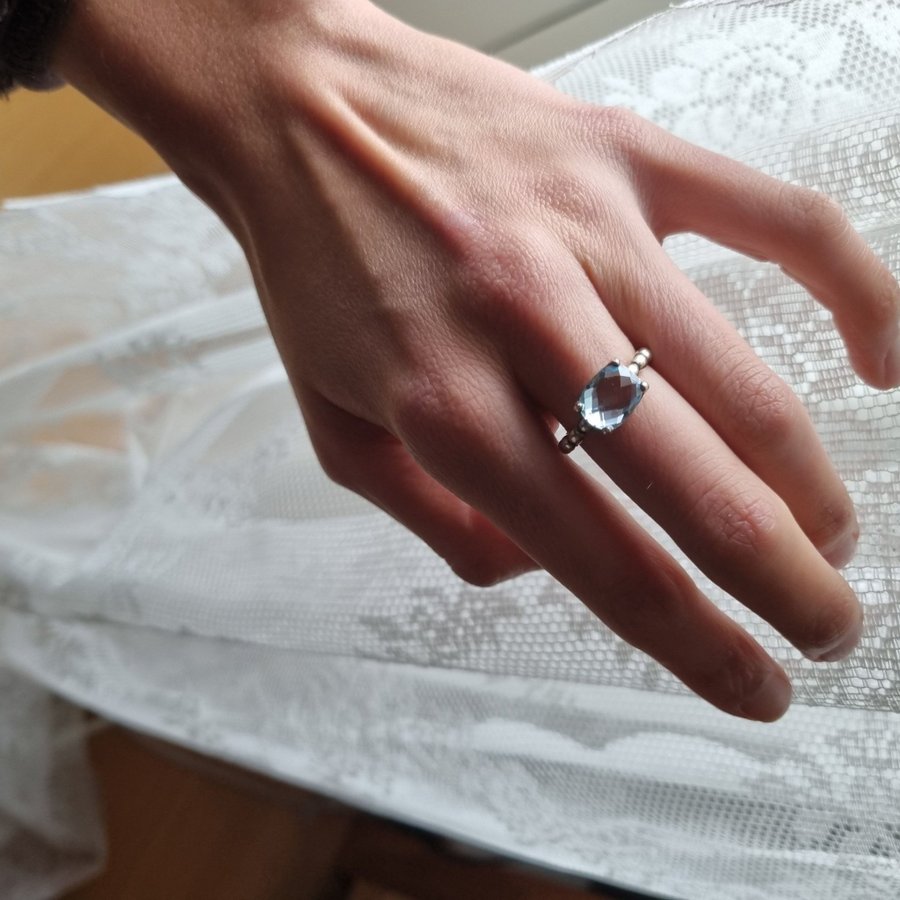 PANDORA RING SILVER 925 Blå topas. NYTT