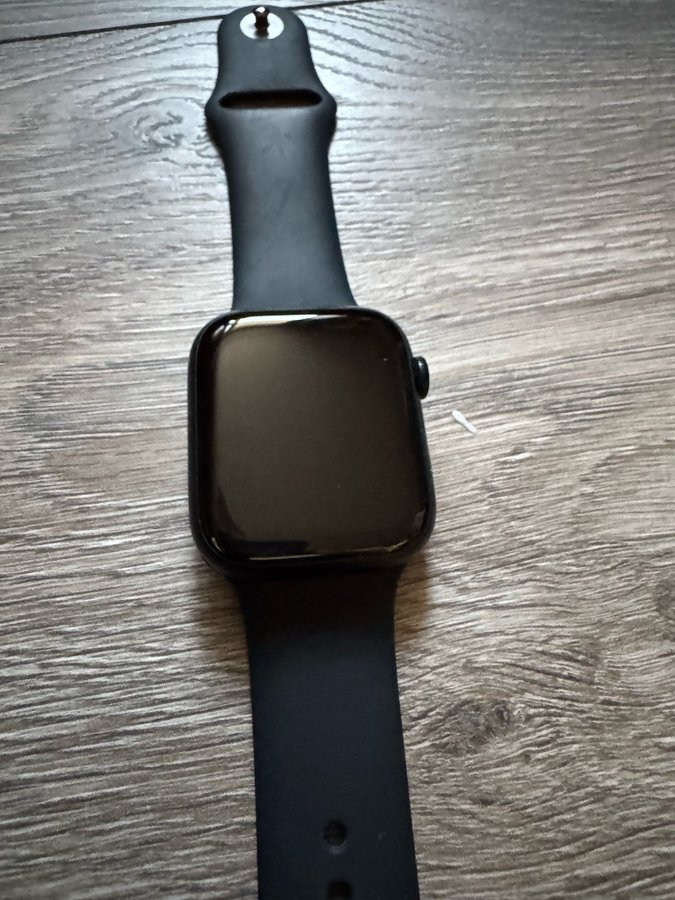 Apple Watch Series 7 45mm