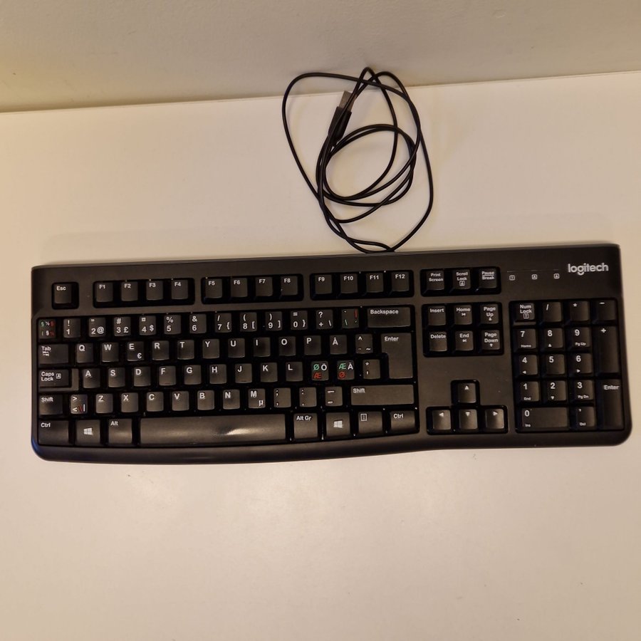 Logitech Keyboard K120 med sladd