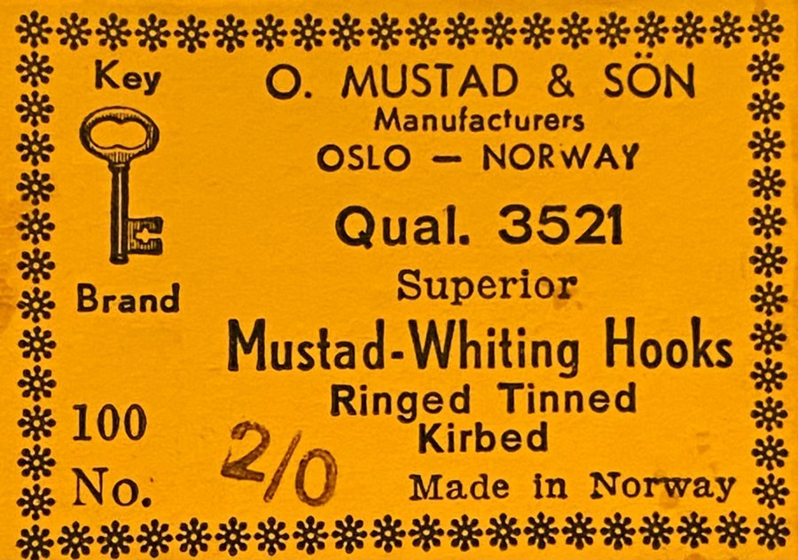 MUSTAD nr 2/0 Qual 3521 . Kvalitetskrokar 100st i sin original låda! Vridna !