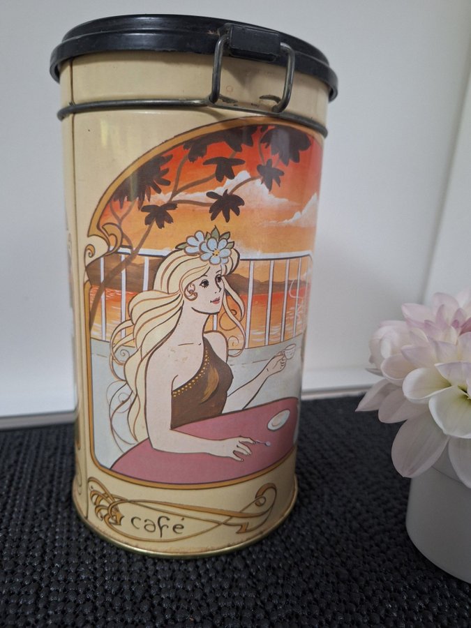 Vintage Art deco plåtburk med motiv av kvinna