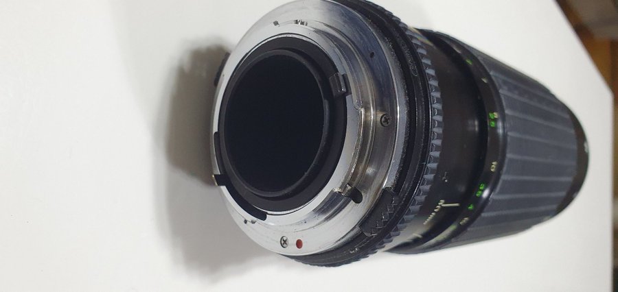 Sigma 80-200mm f/3.5-4.5 Zoom Objektiv