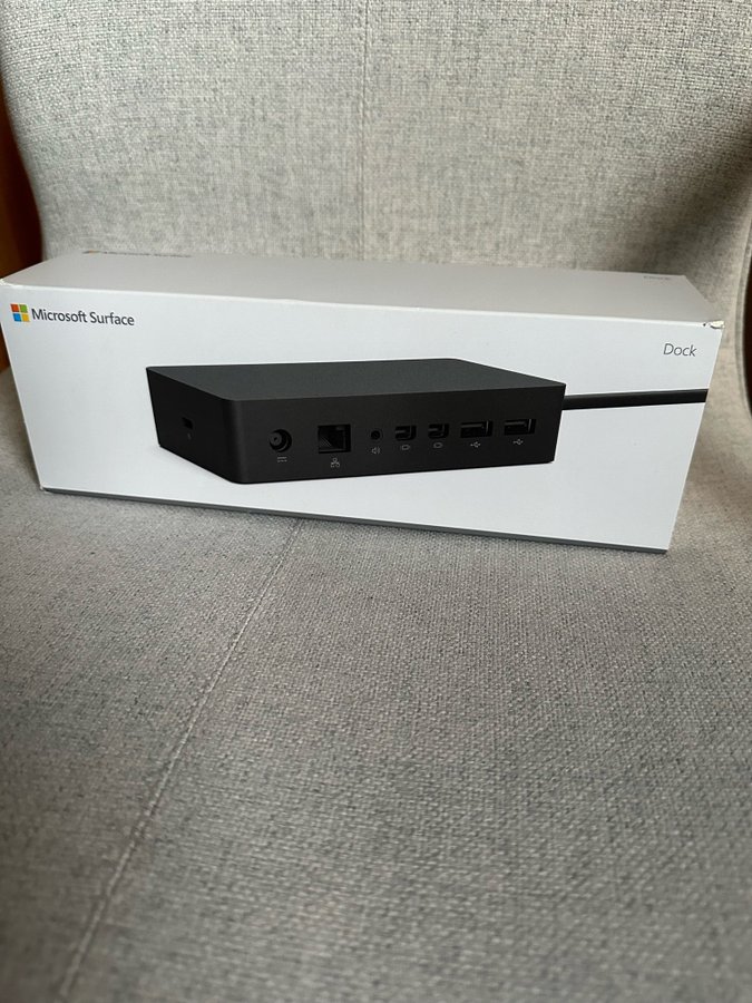 Microsoft surface Dock