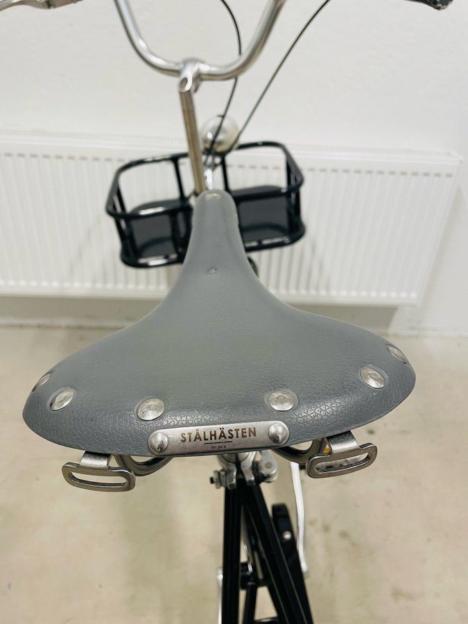 Stålhästen cykel med korg