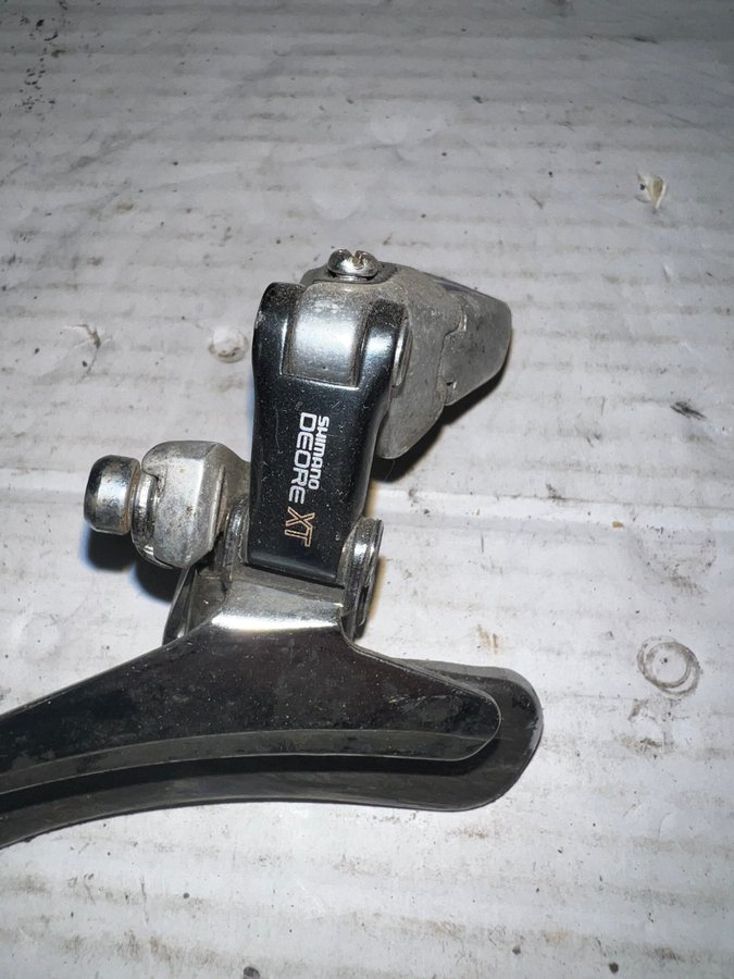 Shimano Deore XT framväxel FS-M736. för 7-delat. 28,6mm klamma