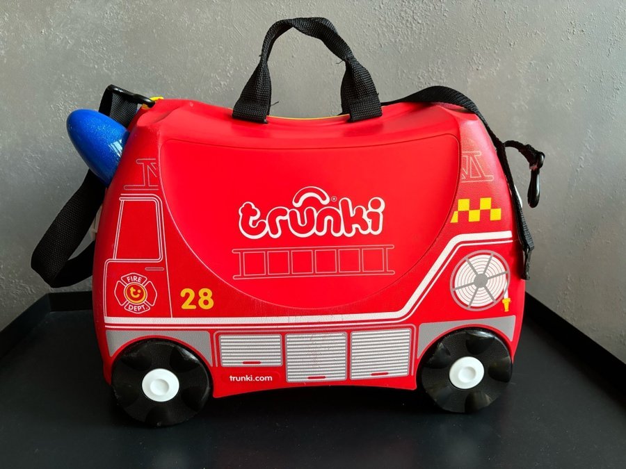 Trunki resväska brandbil