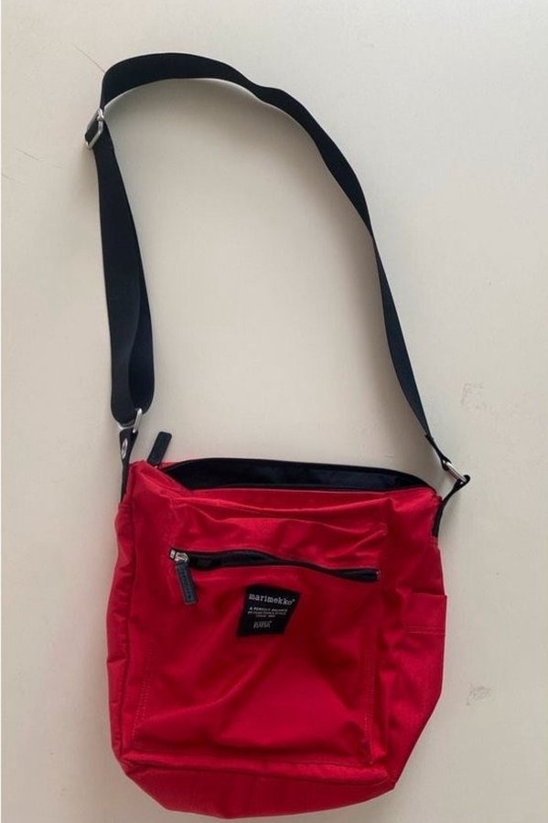 Marimekko Cross Body bag red