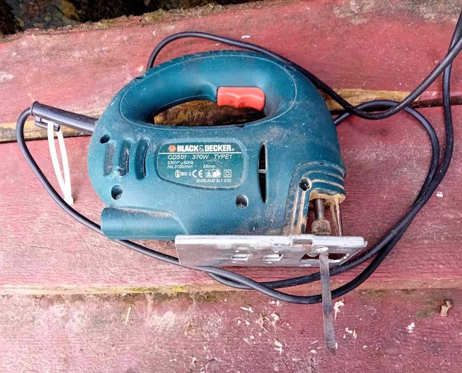 Black  Decker Jiggsåg CD301