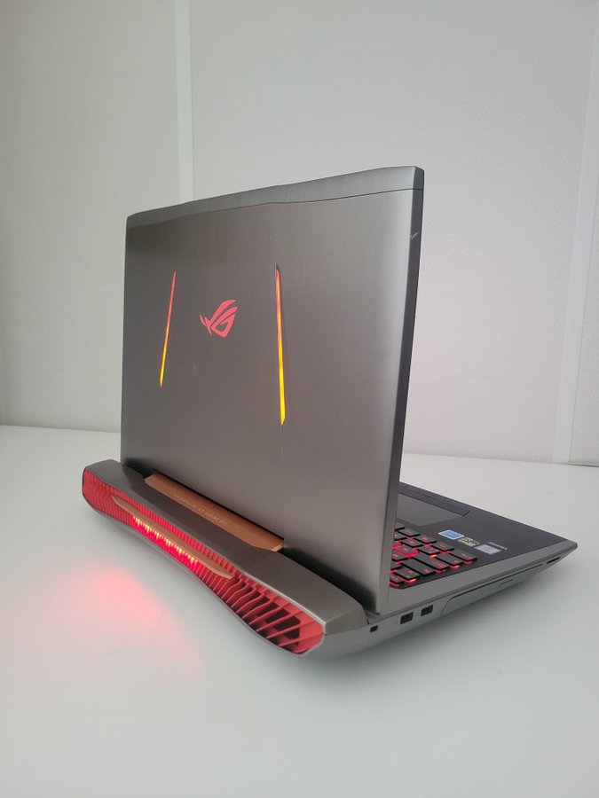 ASUS ROG G752VY GTX980M I7-6700HQ 16GB-RAM 256-SSD 1-TB (HARD) 17,3 75Hhz Full